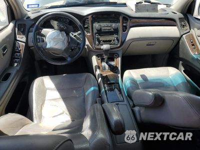Zdjęcie 8 z 15 samochodu: 2002 TOYOTA HIGHLANDER LIMITED VIN:JTEHF21A320088108 - miniatura