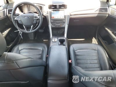 Zdjęcie 8 z 12 samochodu: 2017 FORD FUSION SE HYBRID VIN:3FA6P0LU4HR409687 - miniatura