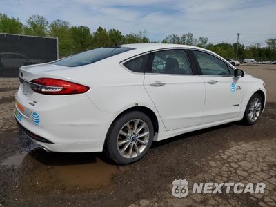 Trzecie zdjęcie samochodu z tyłu: 2017 FORD FUSION SE HYBRID VIN:3FA6P0LU0HR410125 - miniatura