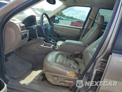 Zdjęcie 7 z 12 samochodu: 2003 FORD EXPLORER XLT VIN:1FMDU73K43UB52982 - miniatura
