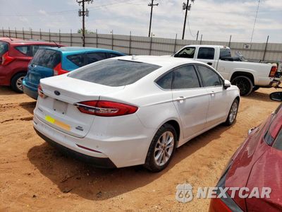 Trzecie zdjęcie samochodu z tyłu: 2020 FORD FUSION SE VIN:3FA6P0LU1LR204563 - miniatura