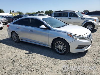 Czwarte zdjęcie samochodu z boku: 2015 HYUNDAI SONATA SPORT VIN:5NPE34AF1FH166465 - miniatura