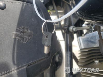 Zdjęcie 8 z 9 samochodu: 2011 HARLEY-DAVIDSON FLHTCUTG VIN:1HD1MAM13BB850406 - miniatura