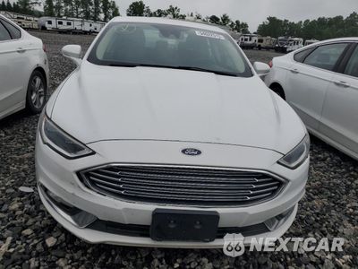 Piąte zdjęcie samochodu w środku: 2017 FORD FUSION SE HYBRID VIN:3FA6P0LU1HR409274 - miniatura