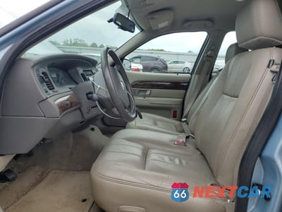 Zdjęcie 7 z 12 samochodu: 2010 MERCURY GRAND MARQUIS LS VIN:2MEBM7FV8AX635848 - miniatura