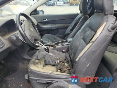 Zdjęcie 7 z 12 samochodu: 2011 VOLVO C30 T5 VIN:YV1672MK8B2197272 - miniatura