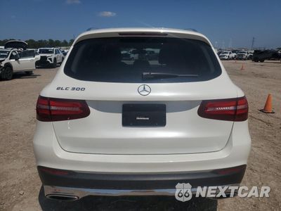 Zdjęcie 6 z 16 samochodu: 2017 MERCEDES-BENZ GLC 300 VIN:WDC0G4JB1HF214209 - miniatura