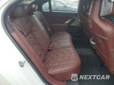 Zdjęcie 10 z 14 samochodu: 2024 BMW 760 XI VIN:WBA33EJ05RCR10400 - miniatura