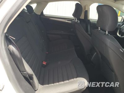 Zdjęcie 10 z 12 samochodu: 2019 FORD FUSION SE VIN:3FA6P0LUXKR285111 - miniatura