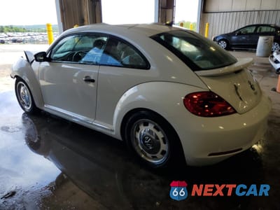 Drugie zdjęcie samochodu z przodu: 2015 VOLKSWAGEN BEETLE 1.8T VIN:3VWF17ATXFM603467 - miniatura