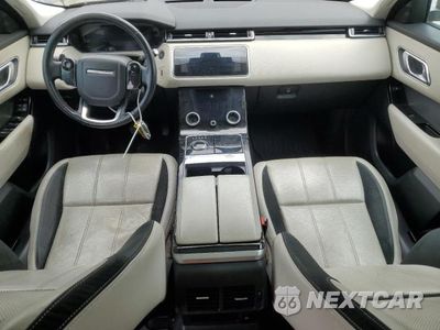 Zdjęcie 8 z 13 samochodu: 2018 LAND ROVER RANGE ROVER VELAR S VIN:SALYB2RX1JA710022 - miniatura