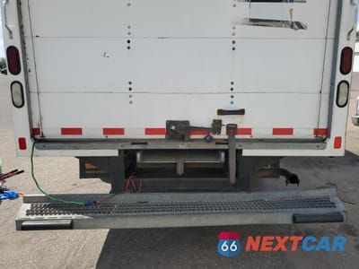 Zdjęcie 10 z 15 samochodu: 2015 GMC SAVANA CUTAWAY G3500 VIN:1GD374CG1F1195145 - miniatura