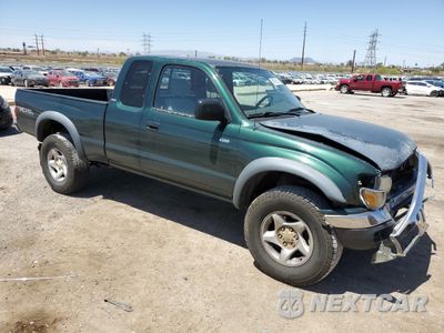 Czwarte zdjęcie samochodu z boku: 2002 TOYOTA TACOMA XTRACAB VIN:5TEWN72N72Z035134 - miniatura