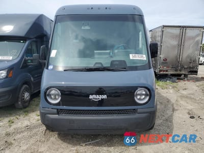 Piąte zdjęcie samochodu w środku: 2023 RIVIAN EDV 700 VIN:7FCEHEB77PN006388 - miniatura