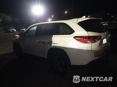 Drugie zdjęcie samochodu z przodu: 2019 TOYOTA HIGHLANDER SE VIN:5TDKZRFH9KS552418 - miniatura