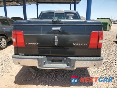 Zdjęcie 6 z 12 samochodu: 2006 LINCOLN MARK LT VIN:5LTPW16586FJ24736 - miniatura