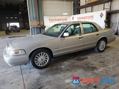 2010 MERCURY GRAND MARQUIS LS 2MEBM7FV9AX622090 - główne zdjęcie licytacji z USA - miniatura