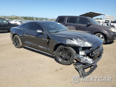 Czwarte zdjęcie samochodu z boku: 2018 FORD MUSTANG VIN:1FA6P8THXJ5176814 - miniatura