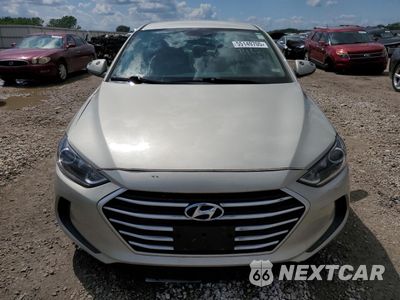 Piąte zdjęcie samochodu w środku: 2017 HYUNDAI ELANTRA SE VIN:5NPD74LF6HH210654 - miniatura