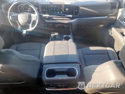 Zdjęcie 8 z 12 samochodu: 2025 CHEVROLET SILVERADO K1500 LTZ VIN:3GCUKGEDXSG129300 - miniatura