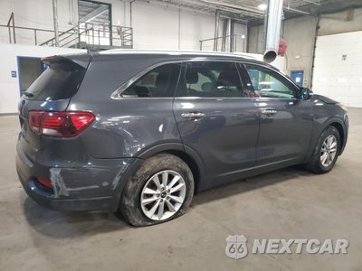 Trzecie zdjęcie samochodu z tyłu: 2019 KIA SORENTO L VIN:5XYPG4A34KG457224 - miniatura