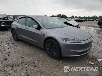 Czwarte zdjęcie samochodu z boku: 2024 TESLA MODEL 3 VIN:5YJ3E1EAXRF858354 - miniatura