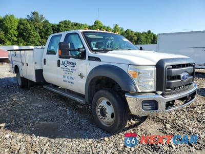 Czwarte zdjęcie samochodu z boku: 2015 FORD F550 SUPER DUTY VIN:1FD0W5HT4FEA15778 - miniatura