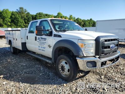 Czwarte zdjęcie samochodu z boku: 2015 FORD F550 SUPER DUTY VIN:1FD0W5HT4FEA15778 - miniatura