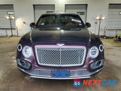 Piąte zdjęcie samochodu w środku: 2018 BENTLEY BENTAYGA VIN:SJAAC2ZV0JC019042 - miniatura