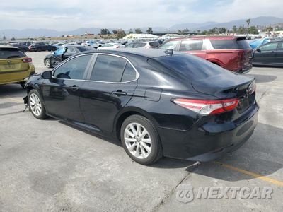 Drugie zdjęcie samochodu z przodu: 2020 TOYOTA CAMRY LE VIN:4T1C11AK6LU981914 - miniatura