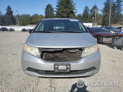 Piąte zdjęcie samochodu w środku: 2011 HONDA ODYSSEY EXL VIN:5FNRL5H6XBB002623 - miniatura