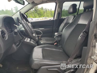 Zdjęcie 7 z 15 samochodu: 2014 JEEP COMPASS LATITUDE VIN:1C4NJDEB3ED528801 - miniatura