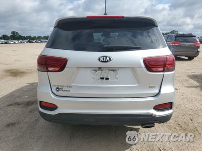 Zdjęcie 6 z 16 samochodu: 2019 KIA SORENTO L VIN:5XYPG4A3XKG582163 - miniatura