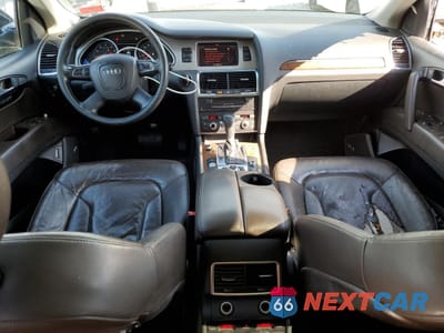 Zdjęcie 8 z 13 samochodu: 2011 AUDI Q7 PRESTIGE VIN:WA1DGAFE9BD010201 - miniatura