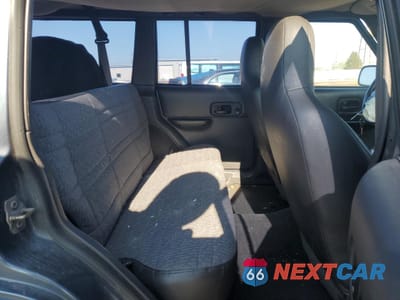 Zdjęcie 11 z 14 samochodu: 2001 JEEP CHEROKEE SPORT VIN:1J4FF48S21L546251 - miniatura