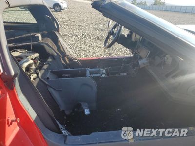 Zdjęcie 10 z 13 samochodu: 1986 CHEVROLET CORVETTE VIN:1G1YY0782G5127538 - miniatura
