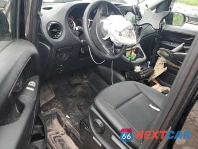 Zdjęcie 8 z 14 samochodu: 2023 MERCEDES-BENZ METRIS VIN:W1WV0FEY4P4365389 - miniatura