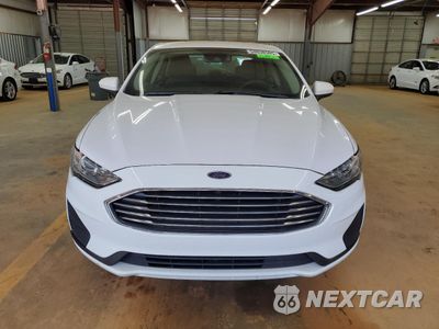 Piąte zdjęcie samochodu w środku: 2019 FORD FUSION SE VIN:3FA6P0LU9KR124782 - miniatura