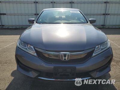 Piąte zdjęcie samochodu w środku: 2017 HONDA ACCORD EXL VIN:1HGCT2B87HA002774 - miniatura