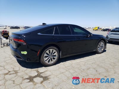 Trzecie zdjęcie samochodu z tyłu: 2023 TOYOTA MIRAI XLE VIN:JTDAAAAA9PA007659 - miniatura