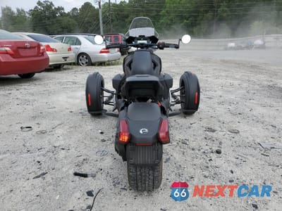 Czwarte zdjęcie samochodu z boku: 2019 CAN-AM RYKER RALLY EDITION VIN:3JB2GEG46KJ000664 - miniatura