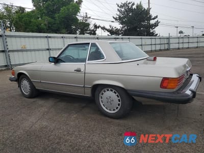 Drugie zdjęcie samochodu z przodu: 1986 MERCEDES-BENZ 560 SL VIN:WDBBA48D1GA042362 - miniatura