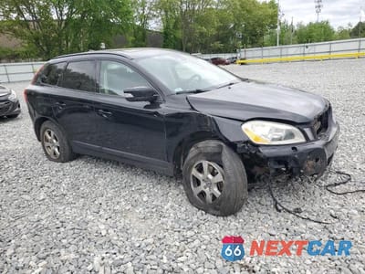 Czwarte zdjęcie samochodu z boku: 2010 VOLVO XC60 3.2 VIN:YV4960DZ9A2065396 - miniatura
