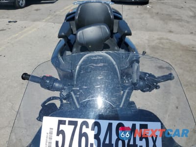 Piąte zdjęcie samochodu w środku: 2020 CAN-AM SPYDER ROADSTER RT VIN:2BXNBDD22LV004684 - miniatura