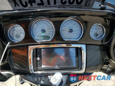 Zdjęcie 7 z 9 samochodu: 2014 HARLEY-DAVIDSON FLHXS STREET GLIDE SPECIAL VIN:1HD1KRM19EB655029 - miniatura