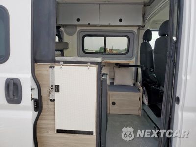 Zdjęcie 6 z 11 samochodu: 2021 RAM PROMASTER CARGO VAN VIN:3C6LRVBG9ME553681 - miniatura