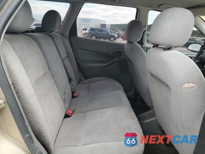 Zdjęcie 11 z 16 samochodu: 2001 FORD FOCUS SE VIN:1FAHP36331W195520 - miniatura