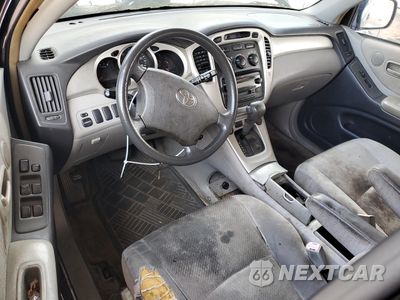 Zdjęcie 8 z 12 samochodu: 2005 TOYOTA HIGHLANDER VIN:JTEGD21A050109440 - miniatura