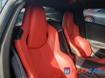 Zdjęcie 10 z 15 samochodu: 2023 CHEVROLET CORVETTE STINGRAY 2LT VIN:1G1YB2D40P5133031 - miniatura