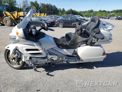 Trzecie zdjęcie samochodu z tyłu: 2008 HONDA GL1800 VIN:1HFSC47H48A712770 - miniatura